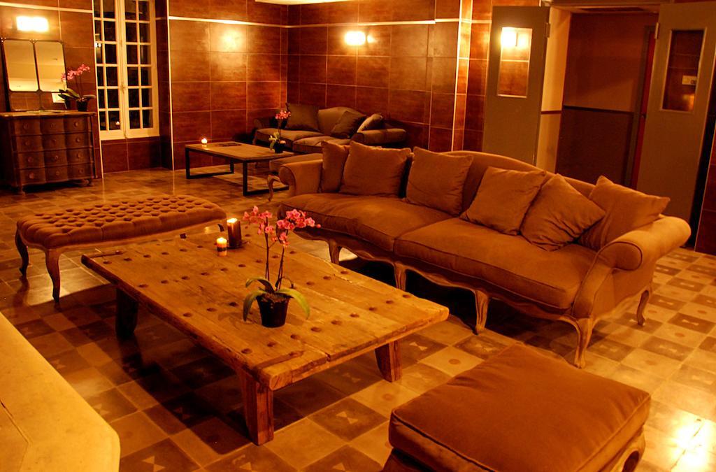 Hotel Les Mazets Des Roches 3*