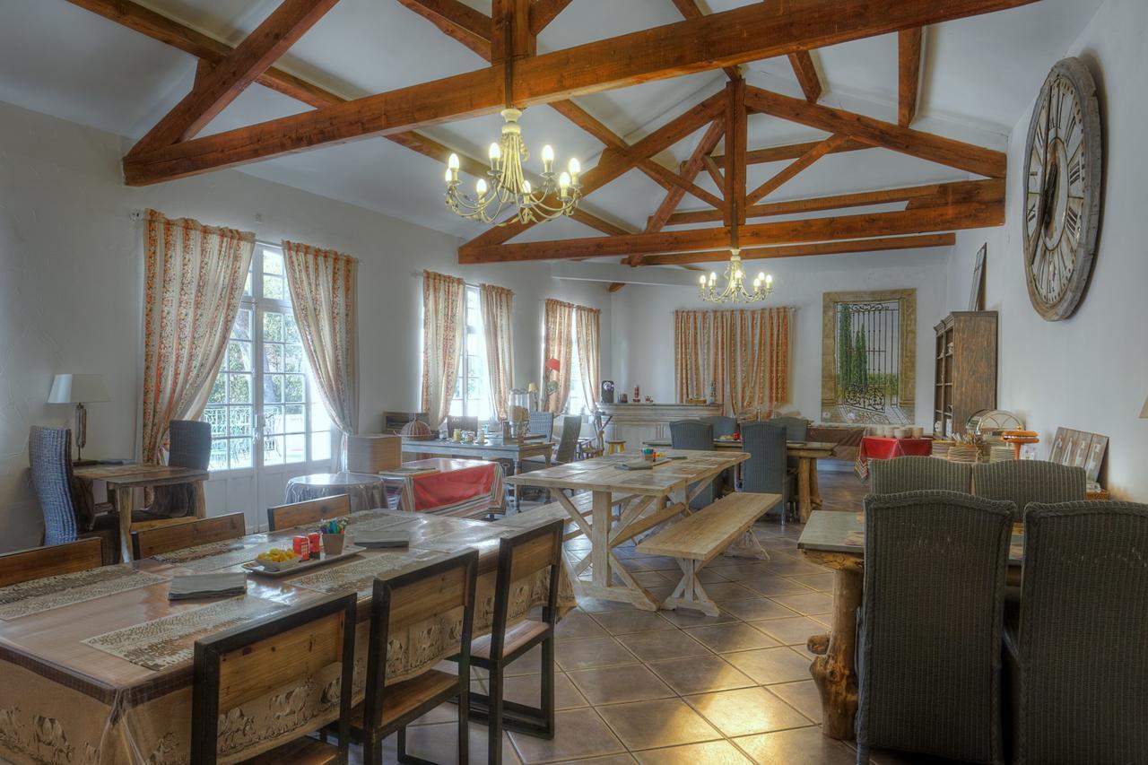 Les Mazets Des Roches 3* Tarascón